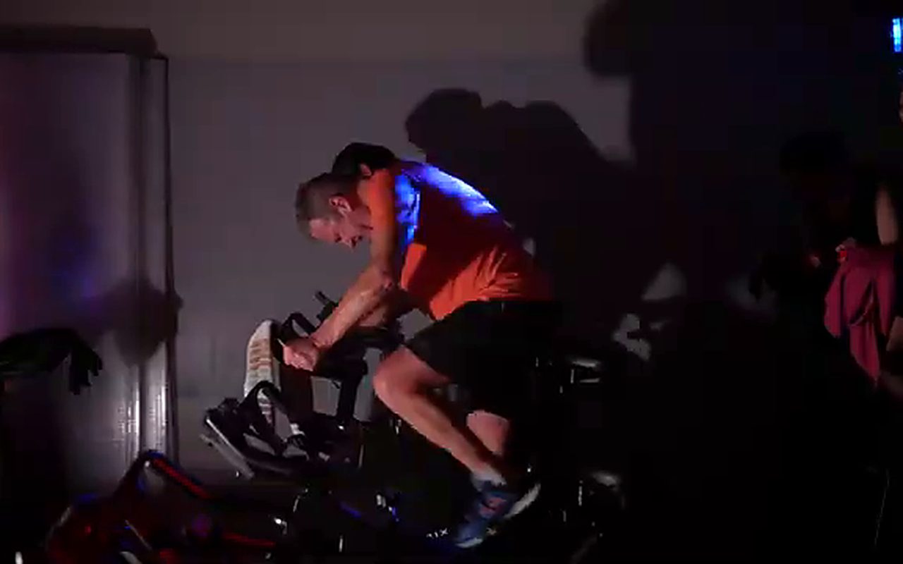 Biking et cycle indoor à Caen : ce que ça change pour votre cardio