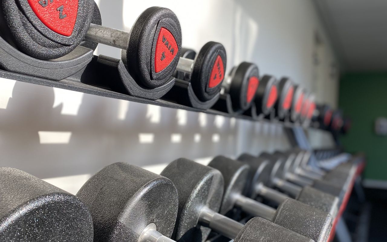 Salle de musculation à Caen : bien choisir son plateau